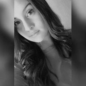 Meet your Posher, Amelia